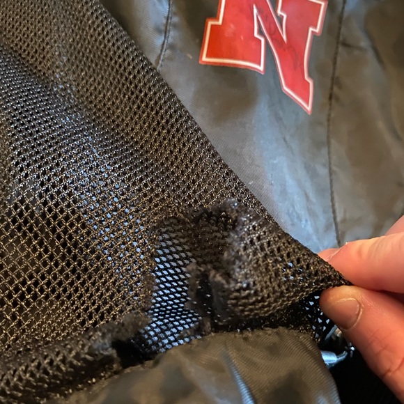 Wrestling bag- nebraska jordan burroughs signed - Picture 4 of 4